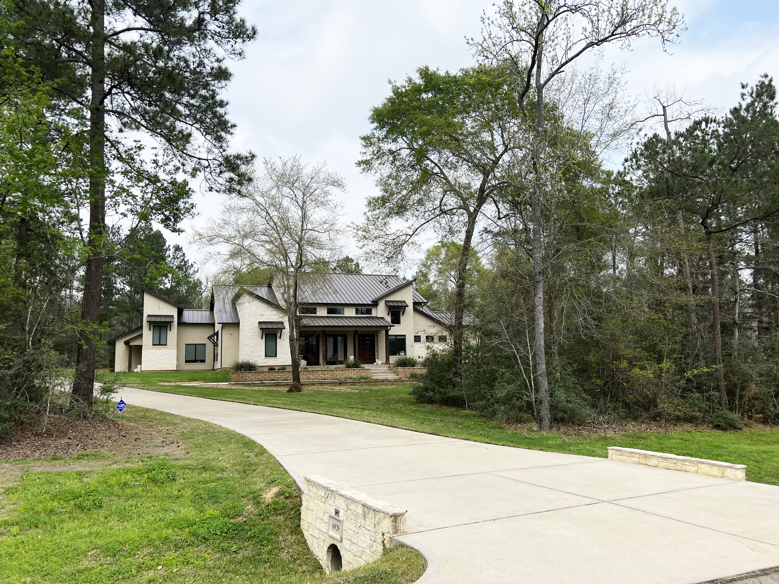 High Meadow Estates - Custom Builder Architecture