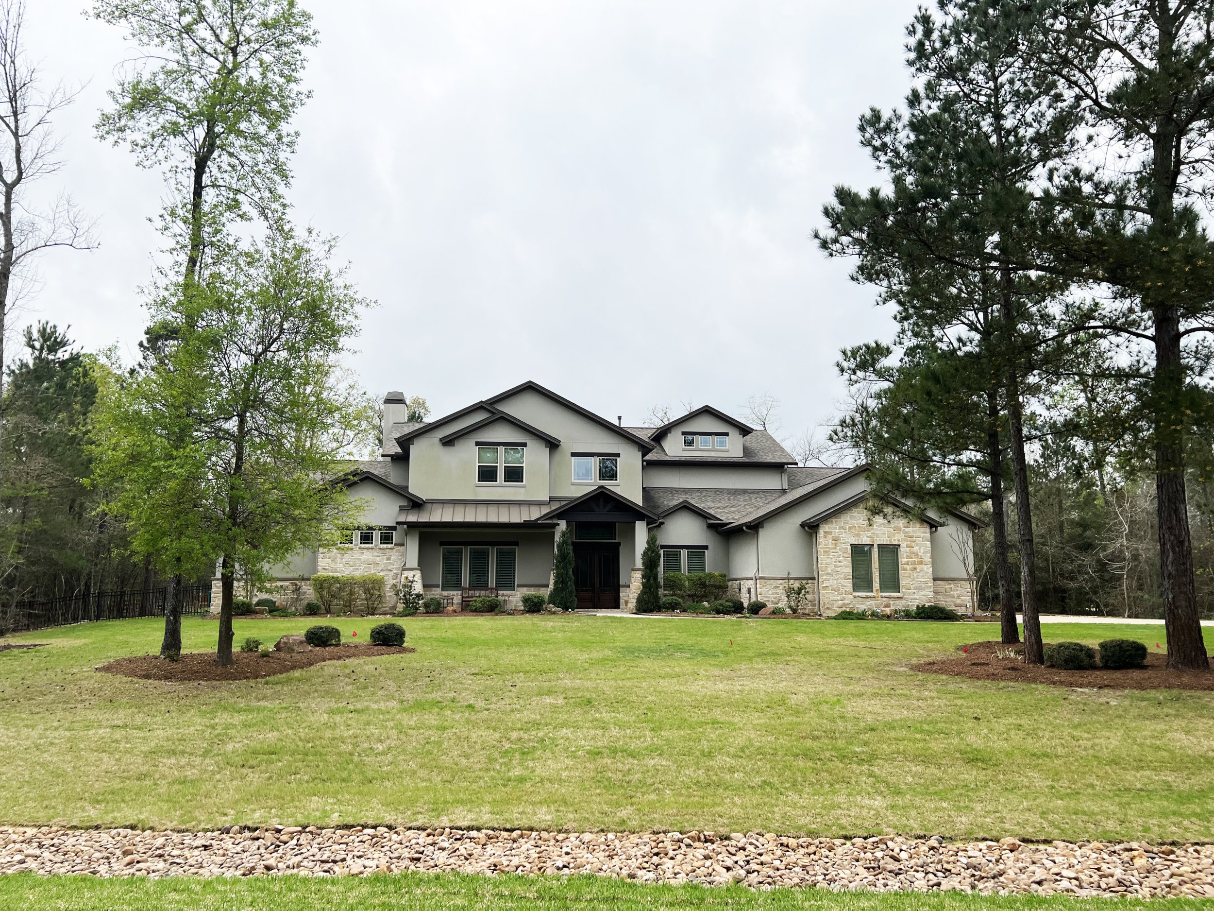 High Meadow Estates - Custom Builder Architecture